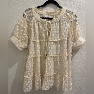 Entro Cream Lace short sleeve Blouse